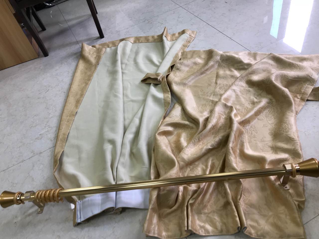 ���Ź��ʹ���-׷�󿵽�,����һ��չ