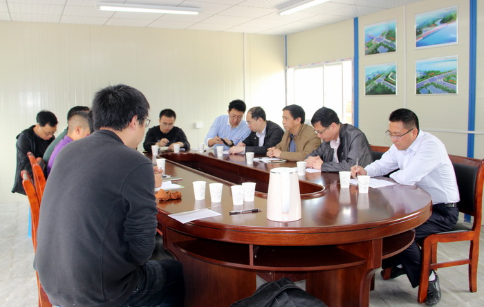 ���Ź��ʹ���-׷�󿵽�,����һ��չ