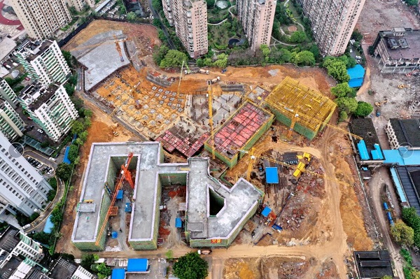 ���Ź��ʹ���-׷�󿵽�,����һ��չ