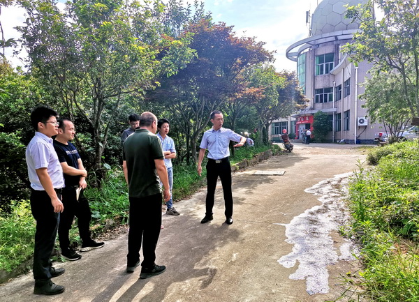 ���Ź��ʹ���-׷�󿵽�,����һ��չ