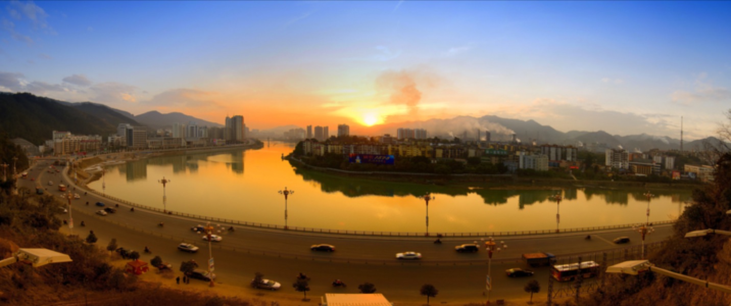 ���Ź��ʹ���-׷�󿵽�,����һ��չ